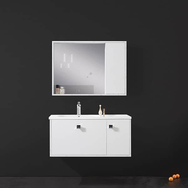 China Factory Price White Solid Wood Bathroom Cabinet